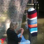 Guerilla Knitting 03 2011 Guerilla actie op de Gaardbrug in Utrecht